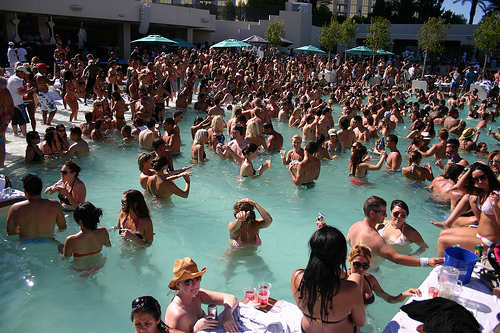 What's Going On With the Las Vegas Pool Party Scene? - Dr. Pancholi