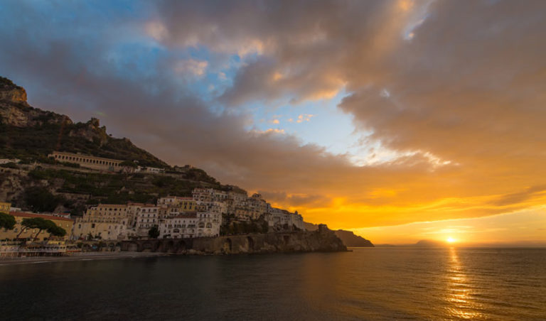 amalfi-coast-sunrise-crasstalk